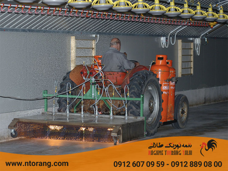 تجهیزات مورد استفاده در ضدعفونی سالن مرغداری